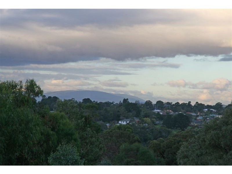 51 Tanbridge Way, Warranwood VIC 3134