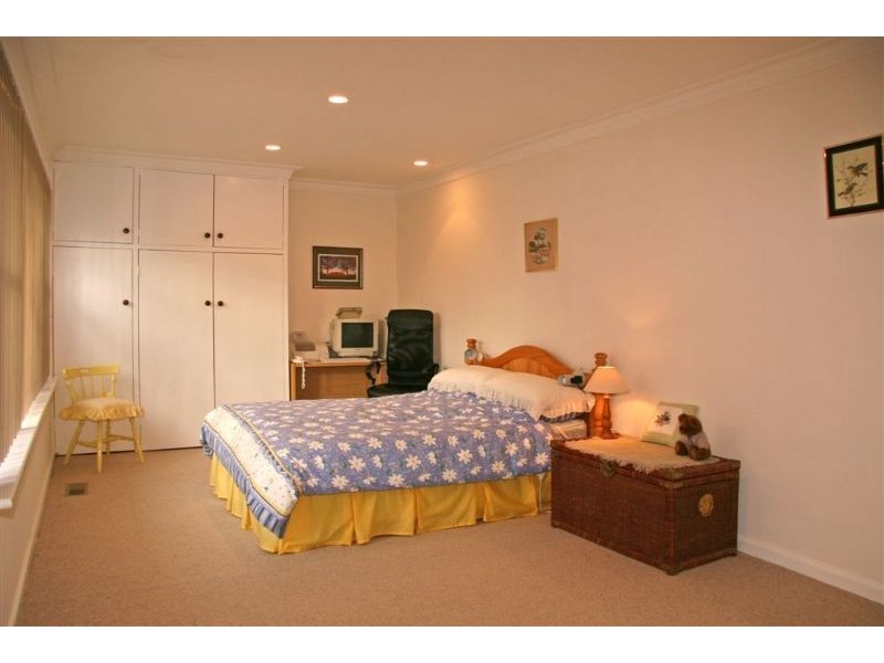 78 Felix Crescent, Ringwood North VIC 3134