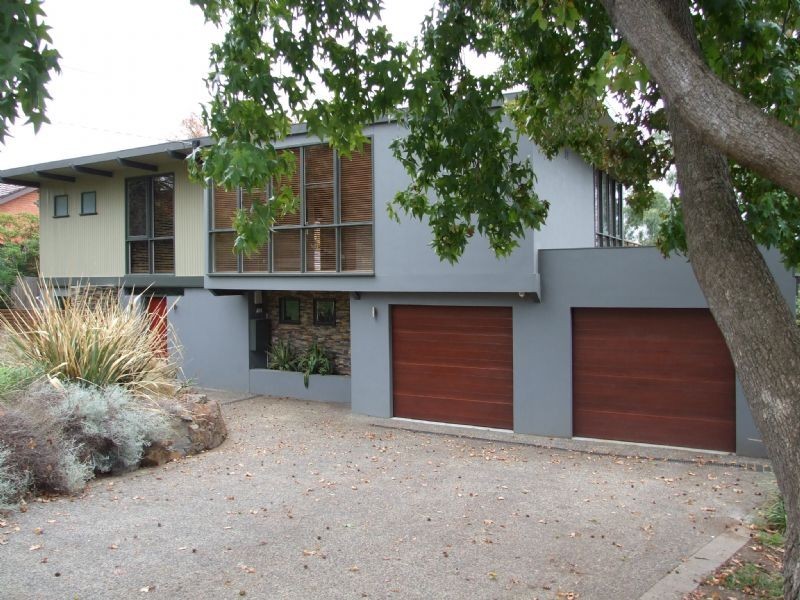 6 Akarana Road, Chirnside Park VIC 3116