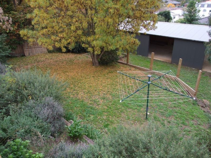 6 Akarana Road, Chirnside Park VIC 3116