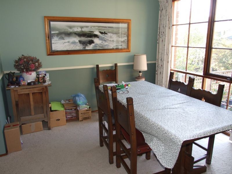 19 Omega Court, Mitcham VIC 3132