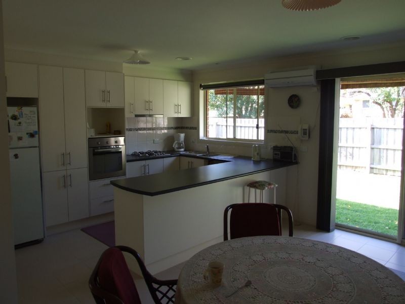 12A Longfellow Avenue, Mooroolbark VIC 3138