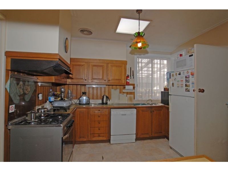 33 Nelson Street, Ringwood VIC 3134