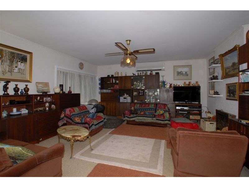 33 Nelson Street, Ringwood VIC 3134