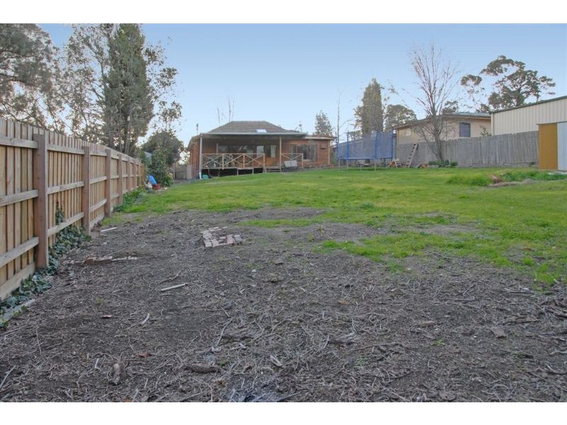 4 Penllyne Avenue, Vermont VIC 3133