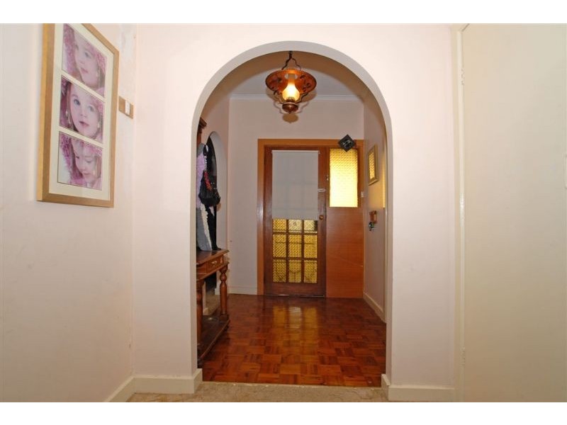 4 Penllyne Avenue, Vermont VIC 3133