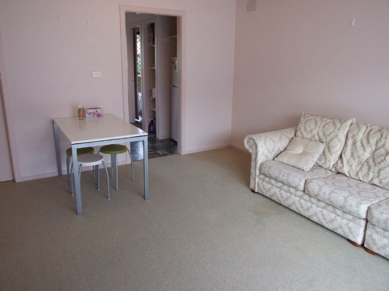 2/14 Freeman Street, Ringwood East VIC 3135