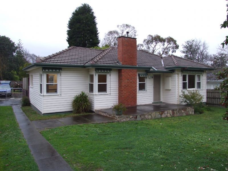 28 Holland Road, Ringwood East VIC 3135