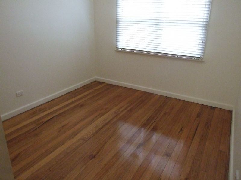 28 Holland Road, Ringwood East VIC 3135