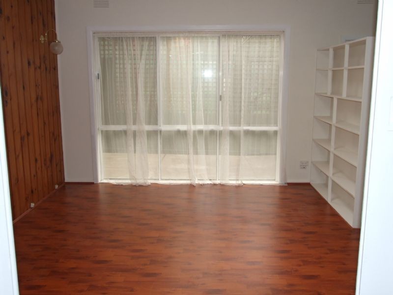 33 Nelson Street, Ringwood VIC 3134