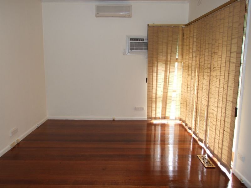 33 Nelson Street, Ringwood VIC 3134