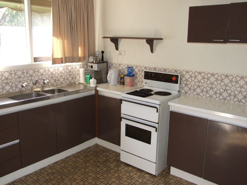 1/98 Mt Dandenong Road, Ringwood East VIC 3135