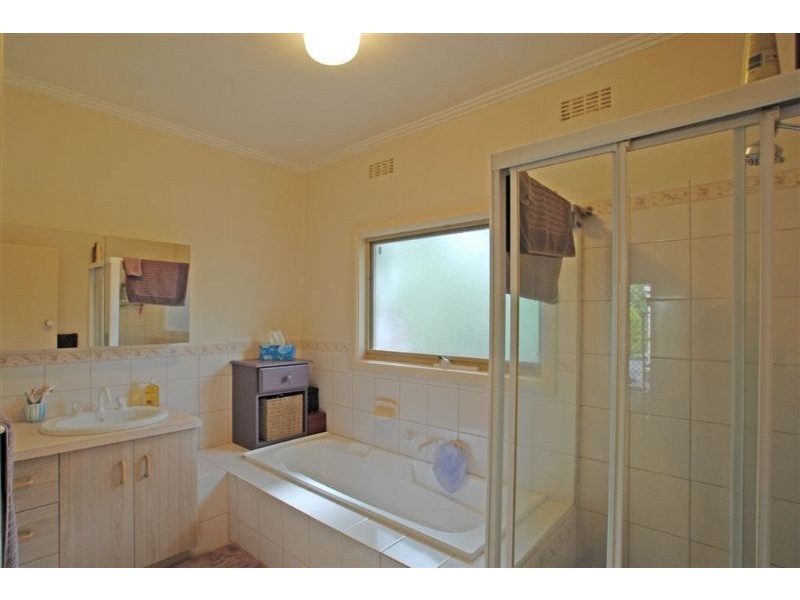 1/11 Braeside Avenue, Ringwood East VIC 3135