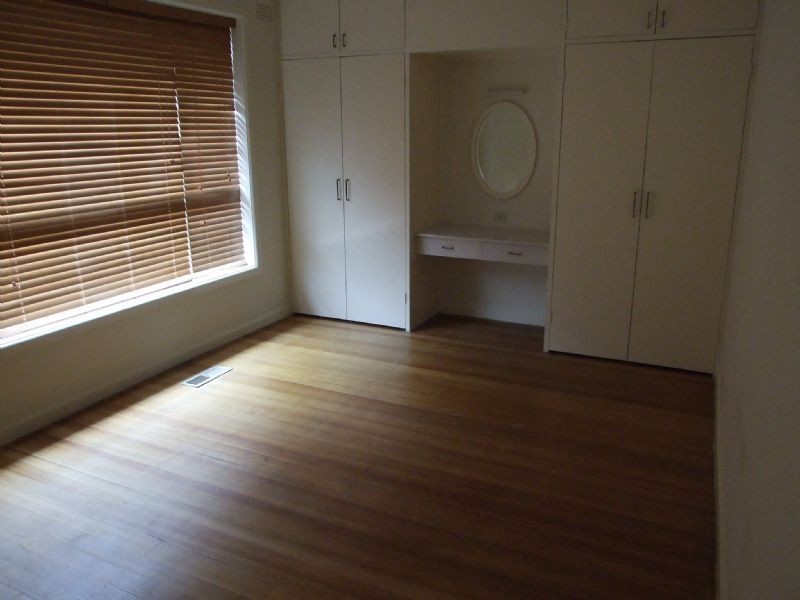 1/5 Mary Street, Ringwood VIC 3134