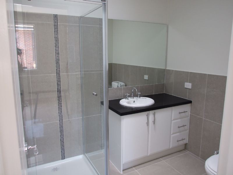 2/14 Great Ryrie Street, Ringwood VIC 3134