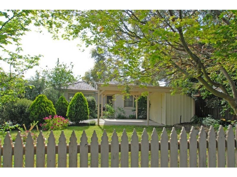 1/11 Braeside Avenue, Ringwood East VIC 3135