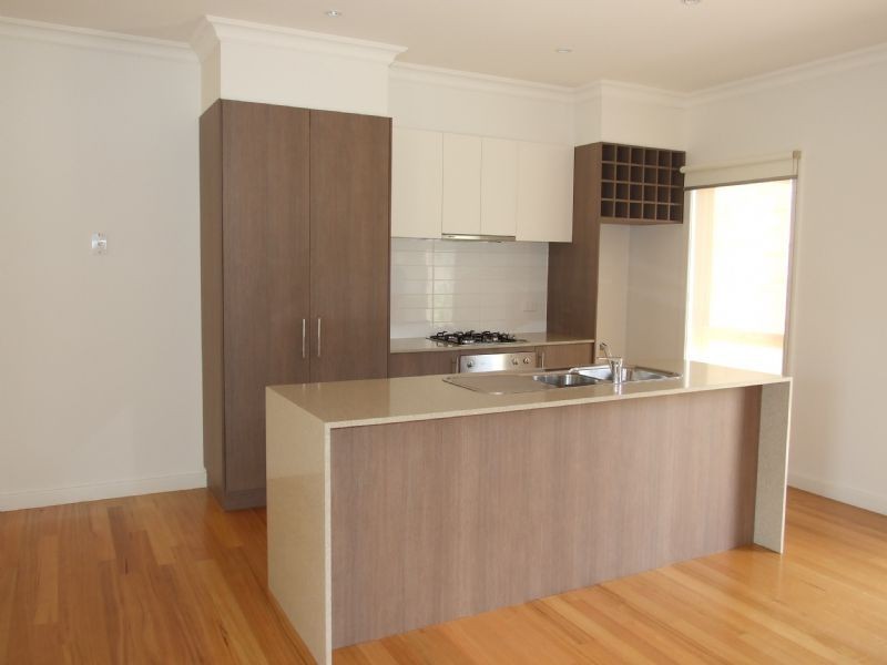 2/97-99 Wantirna Road, Ringwood VIC 3134