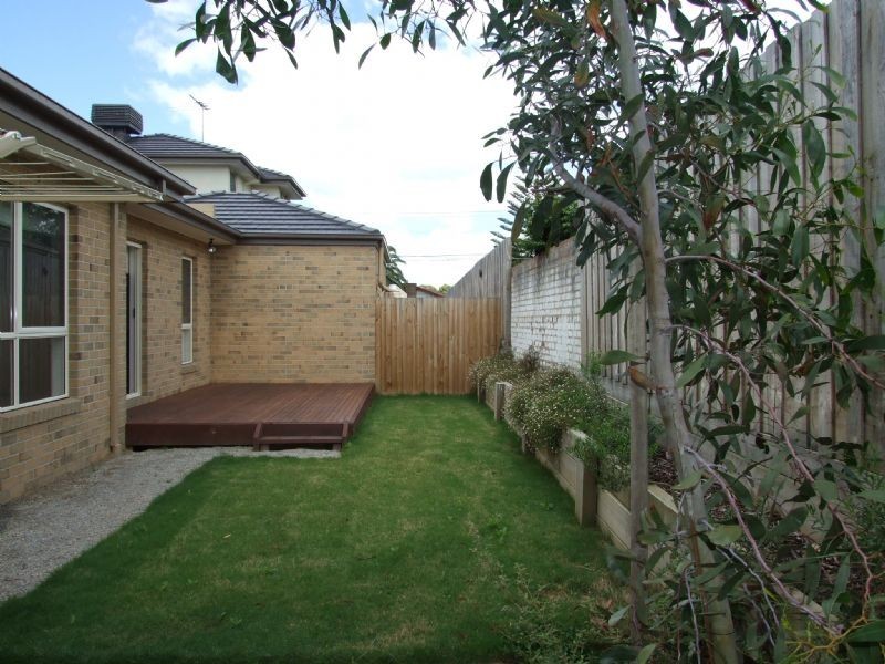 2/97-99 Wantirna Road, Ringwood VIC 3134