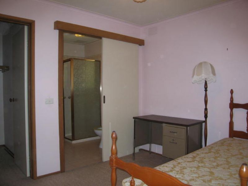 34 Bemboka Road, Croydon Hills VIC 3136