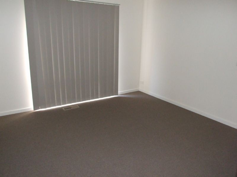2/6 Wicklow Avenue, Croydon VIC 3136