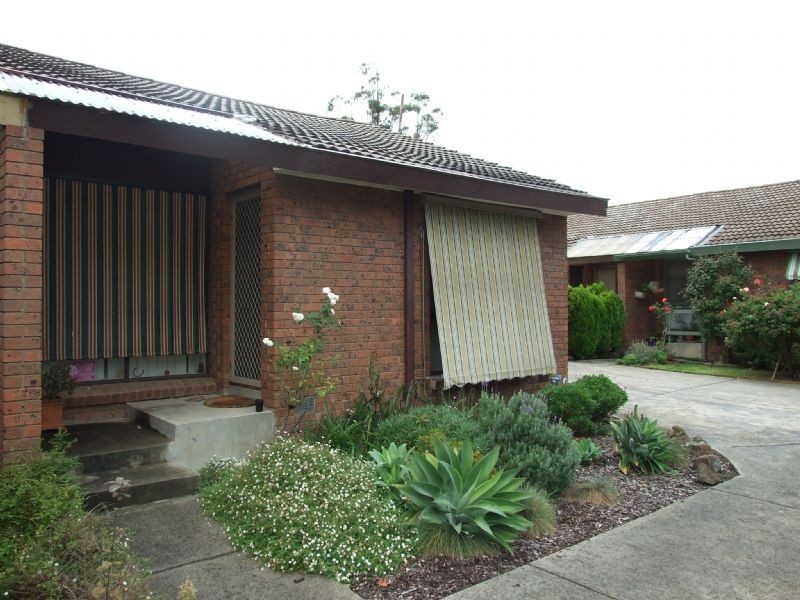 3/56 Hewish Road, Croydon VIC 3136