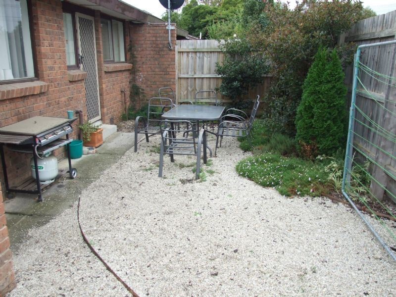 3/56 Hewish Road, Croydon VIC 3136