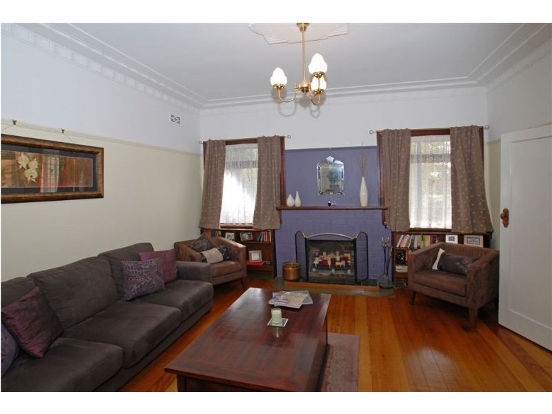 20 Bedford Road, Ringwood VIC 3134