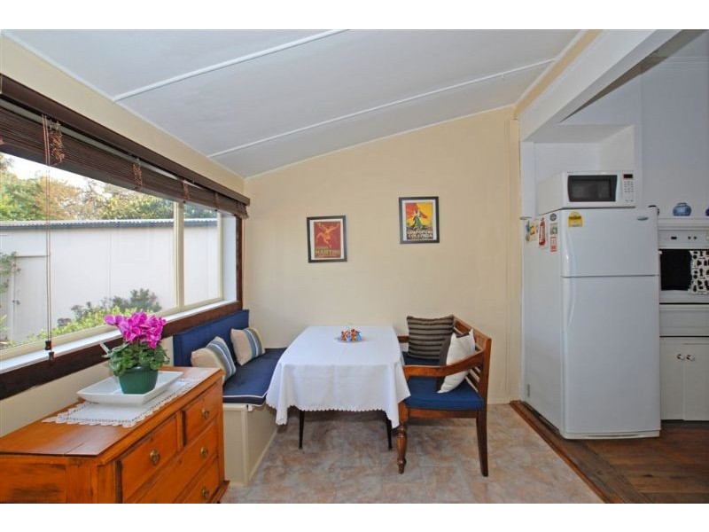 20 Bedford Road, Ringwood VIC 3134