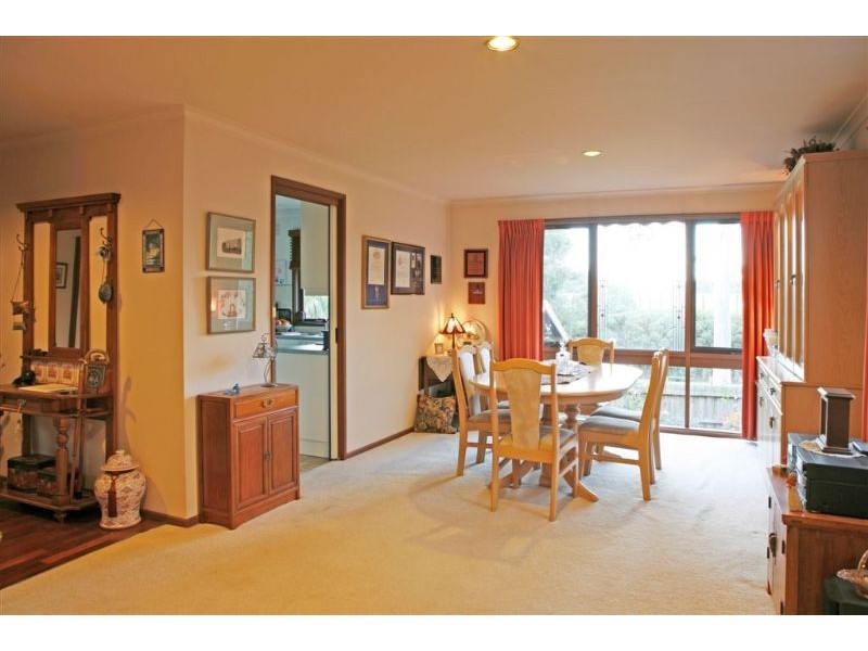 165 Heatherdale Road, Vermont VIC 3133