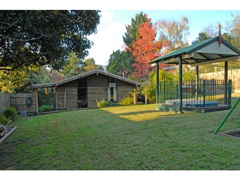 6 Worcester Street, Lilydale VIC 3140