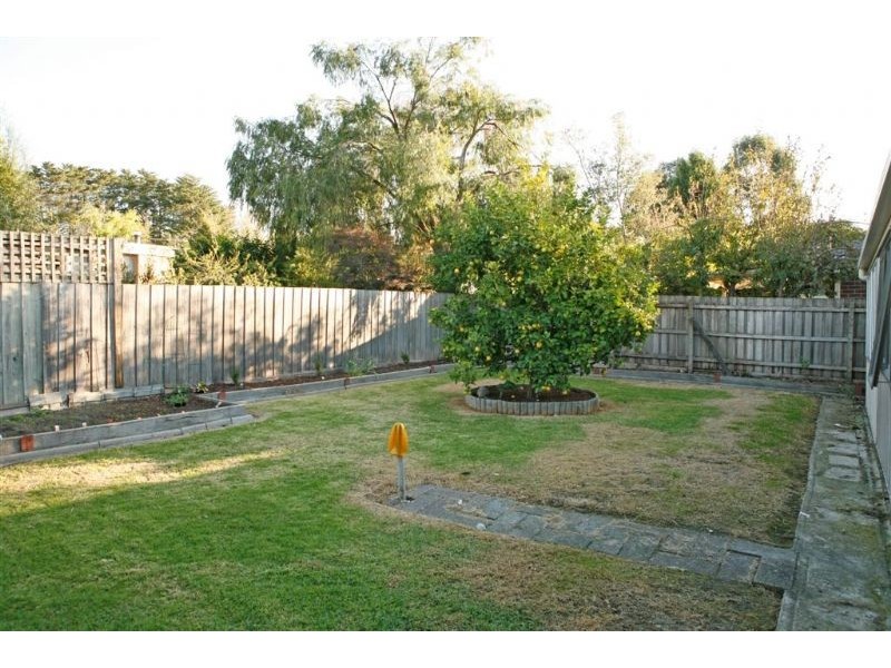 4 Baron Court, Ringwood VIC 3134