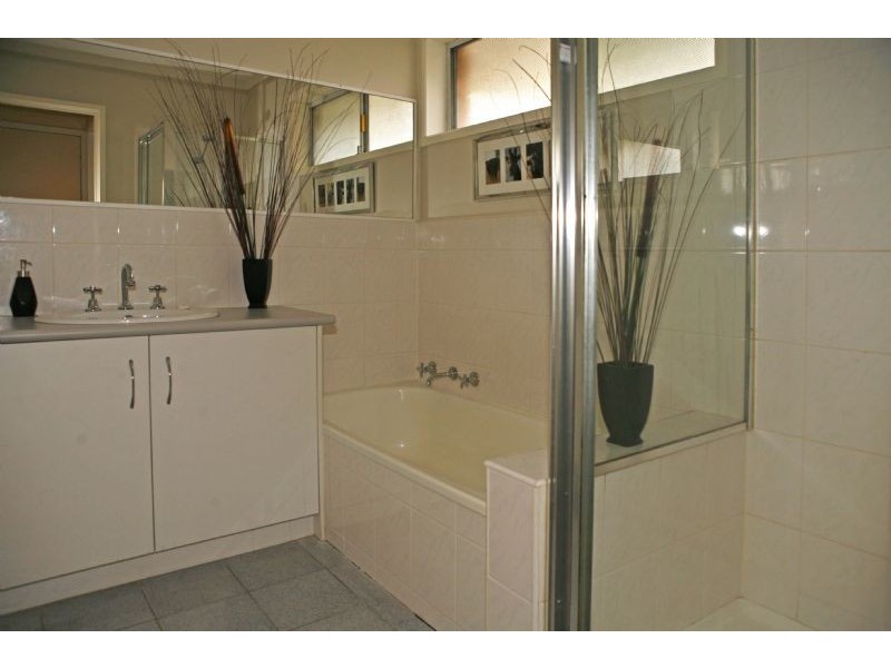 2/38 Eastfield Road, Ringwood East VIC 3135