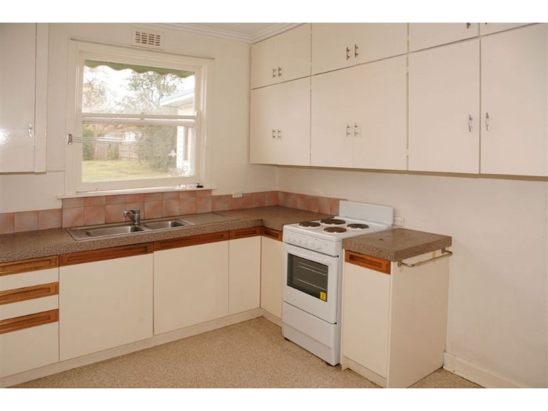 25 Heywood Street, Ringwood VIC 3134