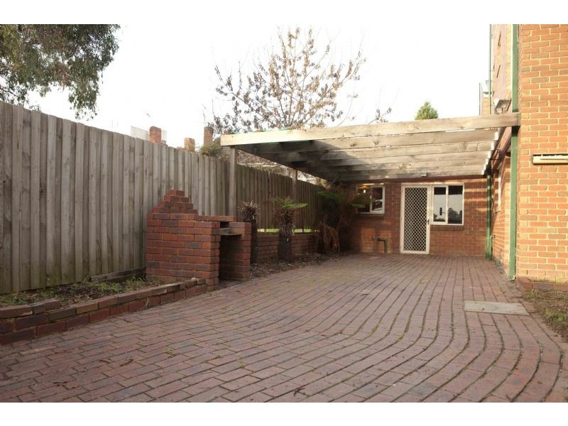 104 Mount Dandenong Road, Ringwood East VIC 3135