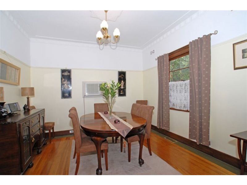 20 Bedford Road, Ringwood VIC 3134