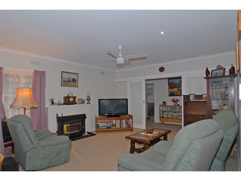 1/41 Highton Street, Ringwood East VIC 3135