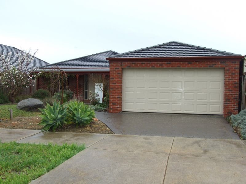 9 Bronze Wing Street, South Morang VIC 3752