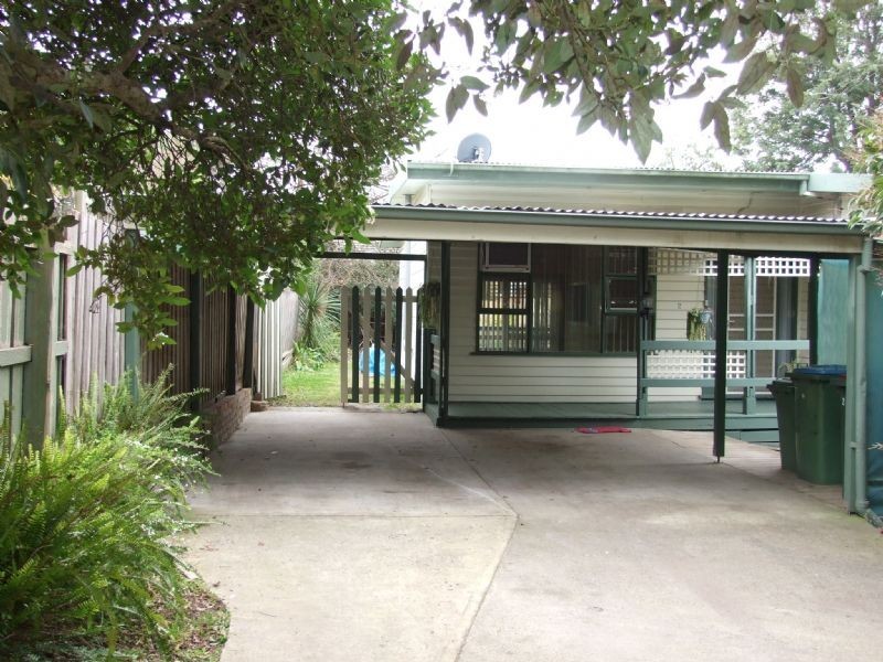 2/9 Paxton Street, Ringwood VIC 3134