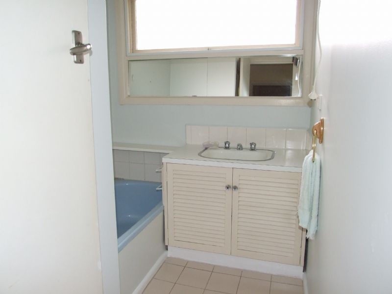 2/9 Paxton Street, Ringwood VIC 3134