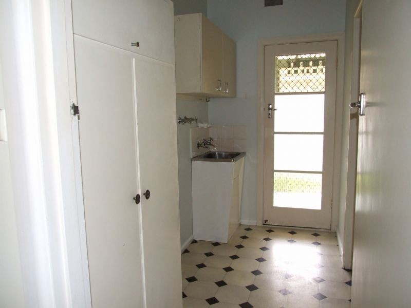 2/9 Paxton Street, Ringwood VIC 3134