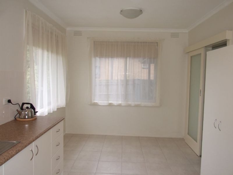 11 Russet Road, Ringwood East VIC 3135