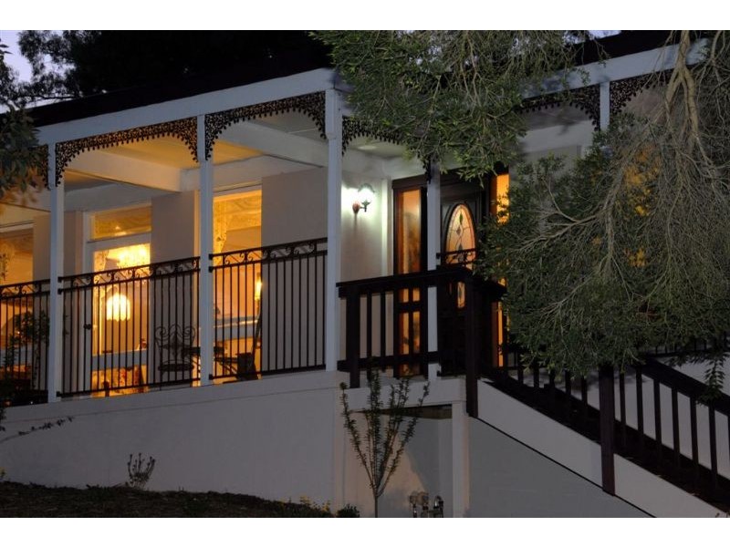 50 Wattle Valley Road, Mitcham VIC 3132