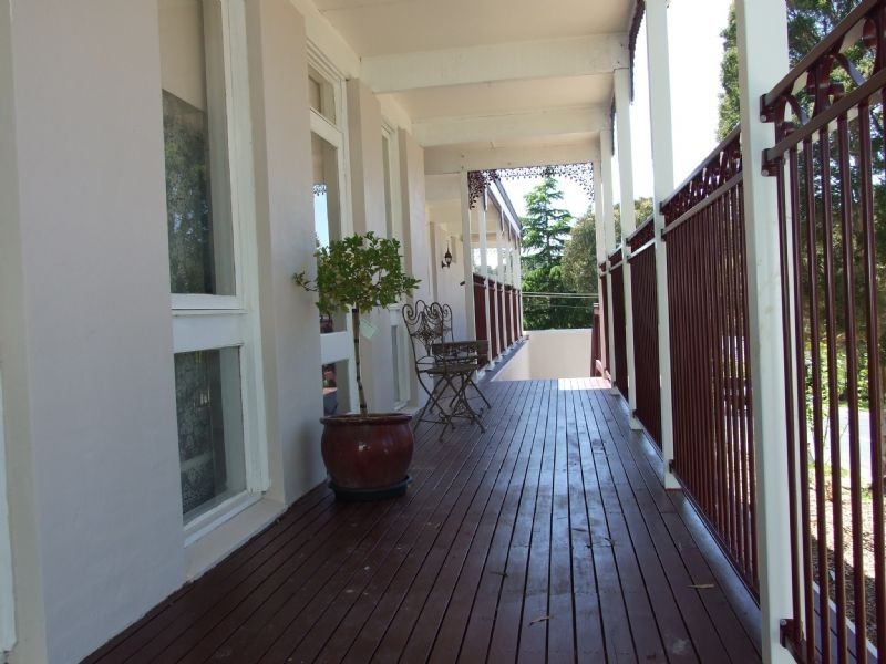 50 Wattle Valley Road, Mitcham VIC 3132