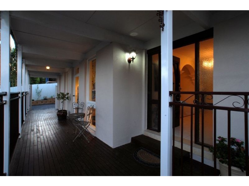 50 Wattle Valley Road, Mitcham VIC 3132