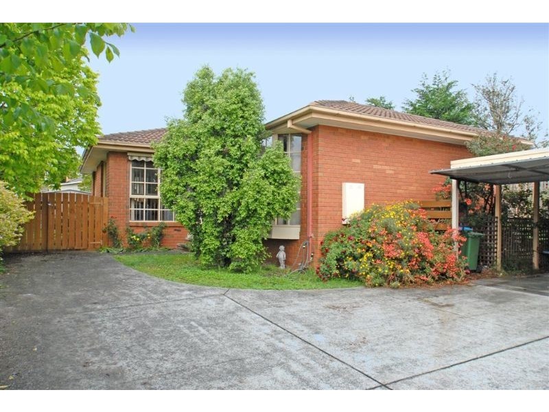 2/17 Heywood Street, Ringwood VIC 3134