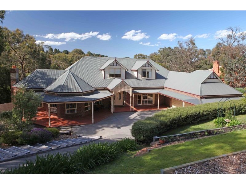 9 Timberglades, Park Orchards VIC 3114