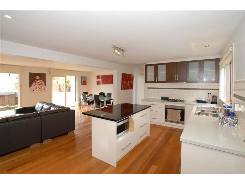 21 Westmore Drive, Heathmont VIC 3135