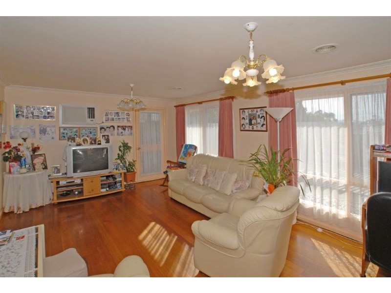 6 Golden Grove, Ringwood VIC 3134