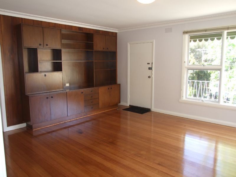 9 Gairns Court, Croydon VIC 3136
