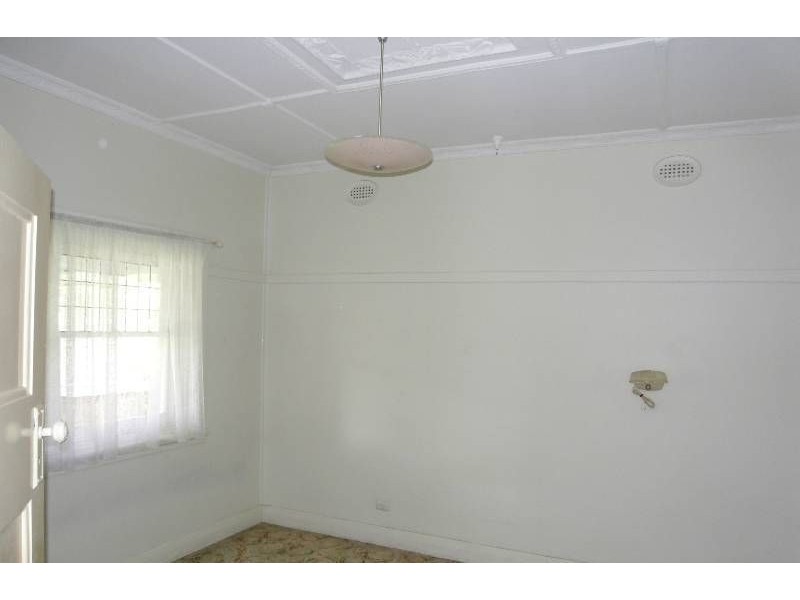 25 Simpsons Road, Box Hill VIC 3128